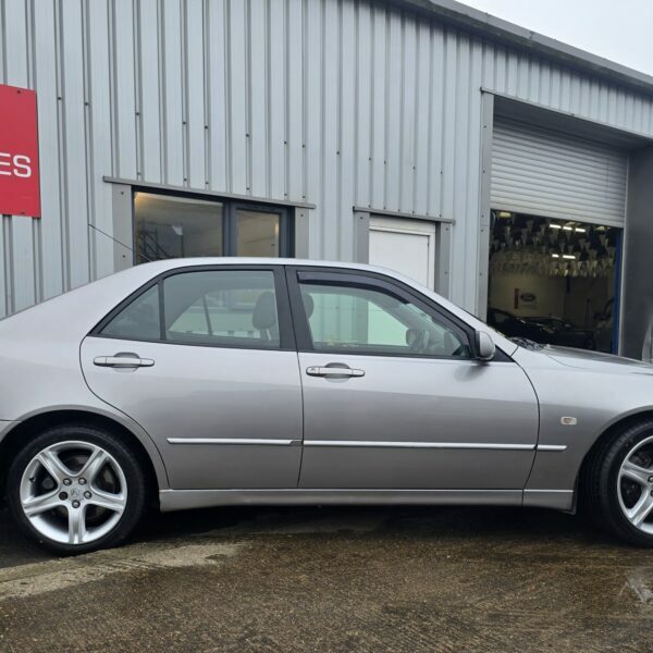 Lexus IS Automatic   #3