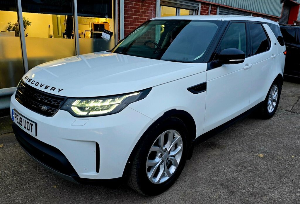 Land Rover Discovery 3L Se PE19UOT White #3