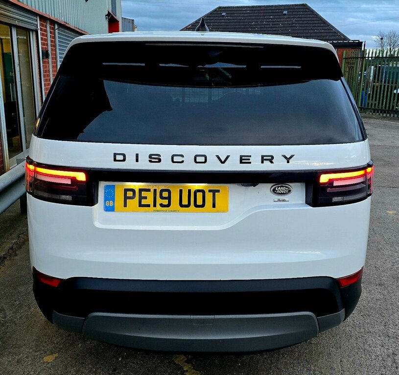 Land Rover Discovery 3L Se PE19UOT White #6