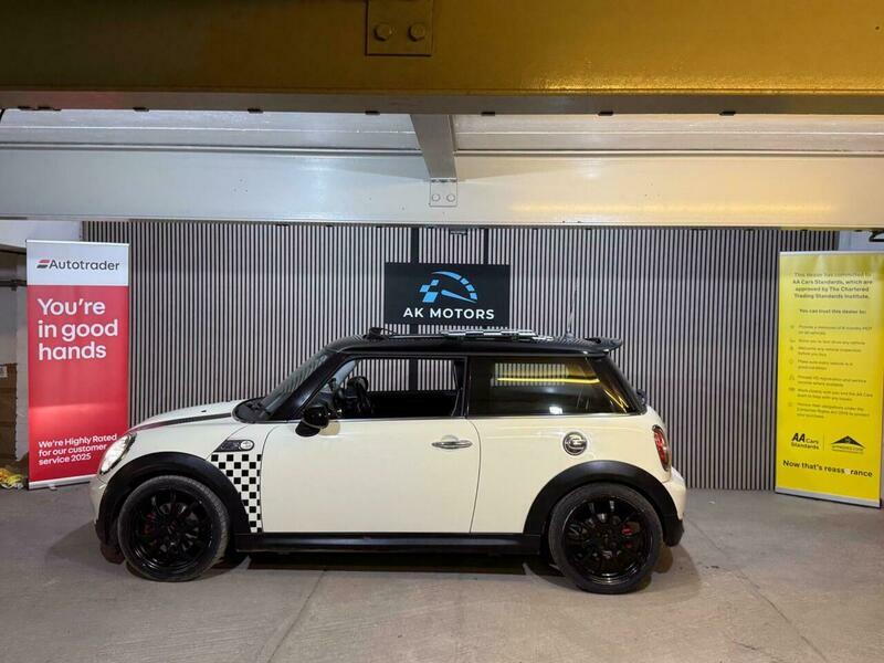 Mini Hatch 1.6 Cooper S Steptronic DU08UBL White #4