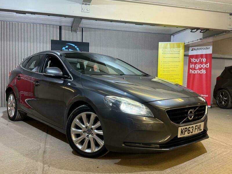 Volvo V40 2.0 D3 Se Lux KP63FHL Grey #6