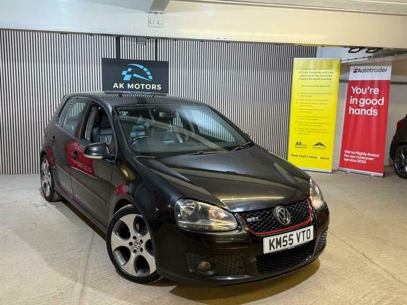Volkswagen Golf Gti 2.0 Tfsi Gti Black #6