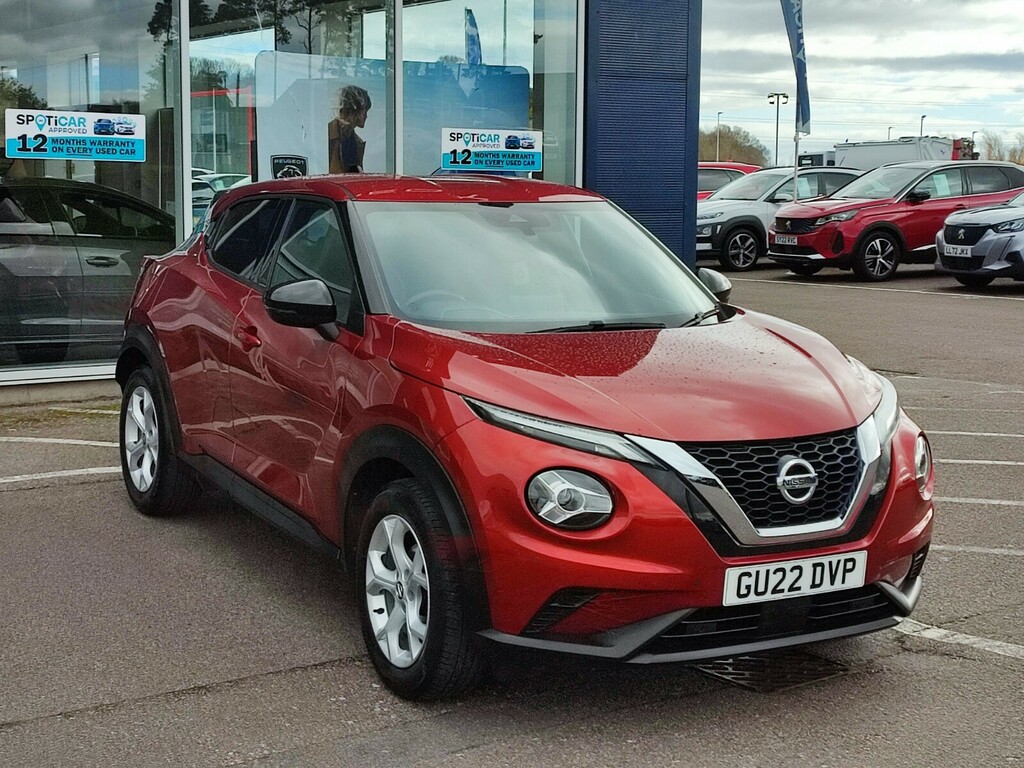 Nissan Juke 1.0 Dig-t 114 N-connecta Red