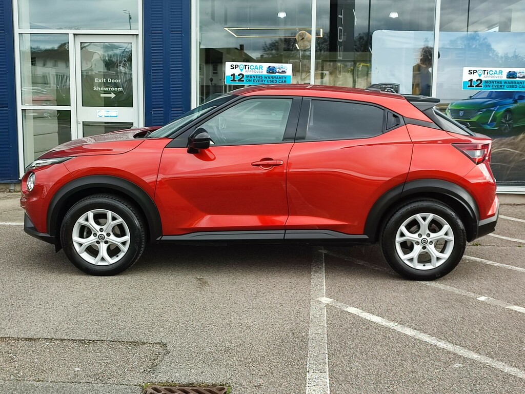 Nissan Juke 1.0 Dig-t 114 N-connecta GU22DVP Red #2