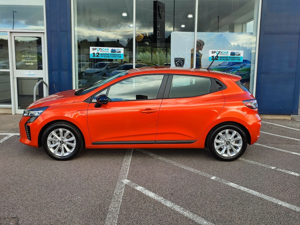 Renault Clio 1.6 E-tech Full Hybrid 145 Evolution NA25HLC Orange #3