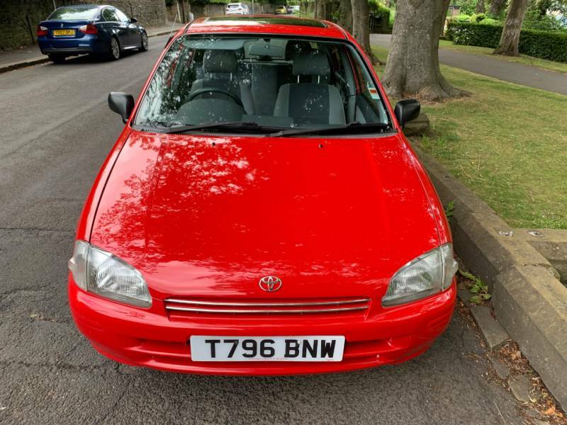 Toyota Starlet 1.3 Solida Red #8