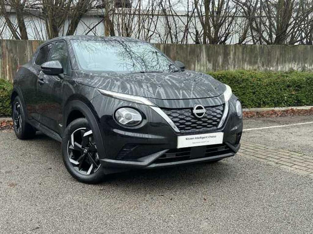 Nissan Juke 1.6 143Ps Hybrid N-connecta Black