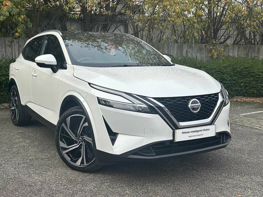 Nissan Qashqai 1.3 Dig-t Mh 158 Tekna White