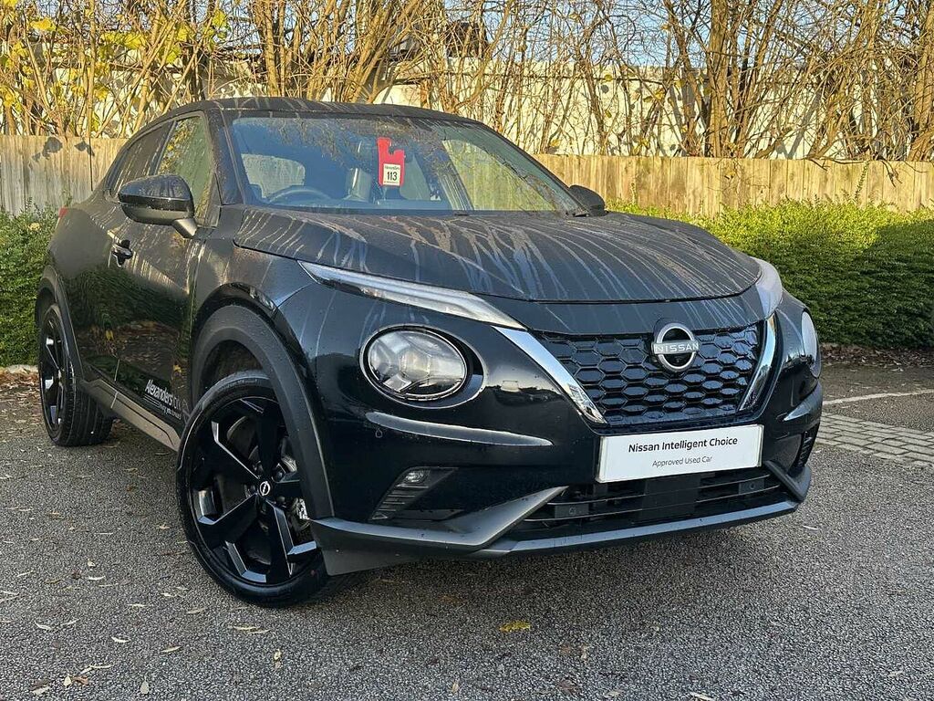 Nissan Juke 1.6 Hybrid Tekna Black