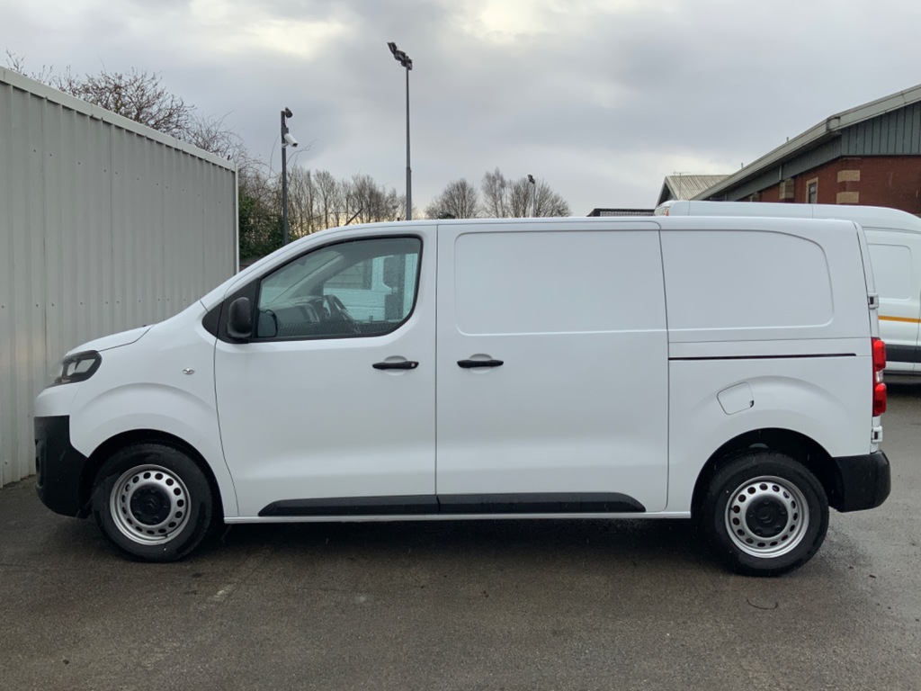 Citroen Dispatch 1.5 Bluehdi 1000 M Enterprise Pro Edition A C White #4