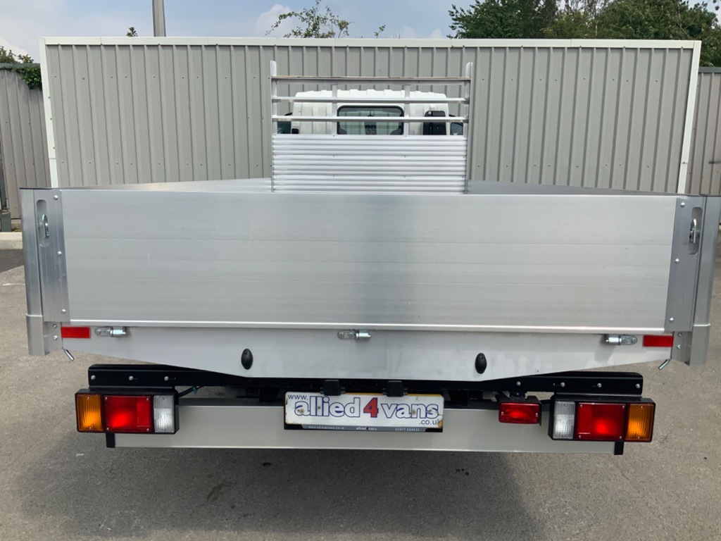 Isuzu N35.125 4.8M Alloy Dropside - Twin Rear Wheel -Phy YX73OCZ White #6