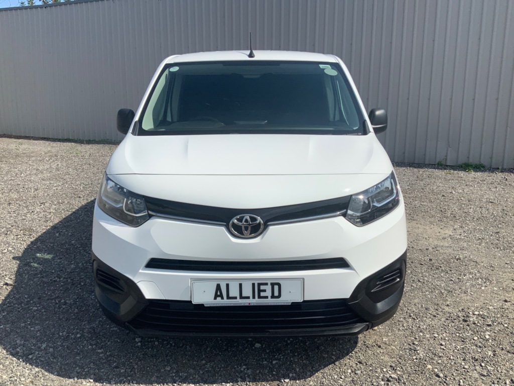Toyota Proace City Active 1.5 100 Turbo D L1h1 Swb Air Con YP22WDU White #2