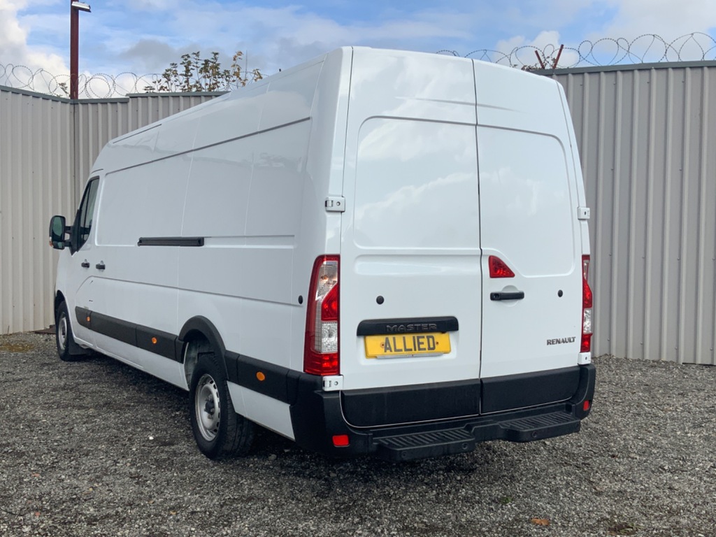 Renault Master Lml35 2.3 Dci 145 Bhp Xlwb Business Dci Rear Wh YM22SBU White #6