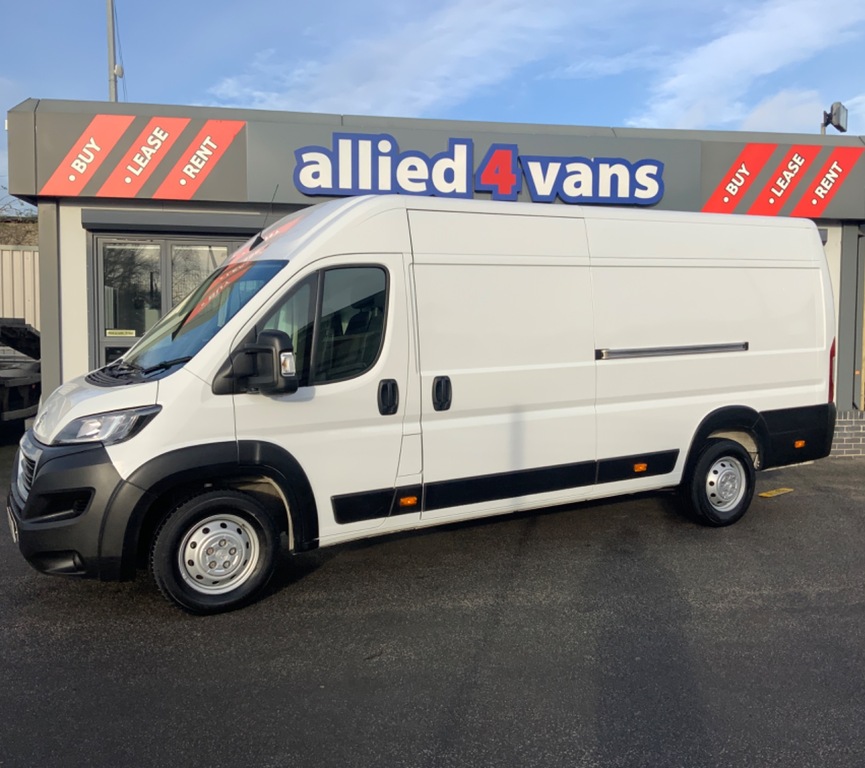 Peugeot Boxer 2.2 Bluehdi 435 L4h2 Professional Premium Plus P V White