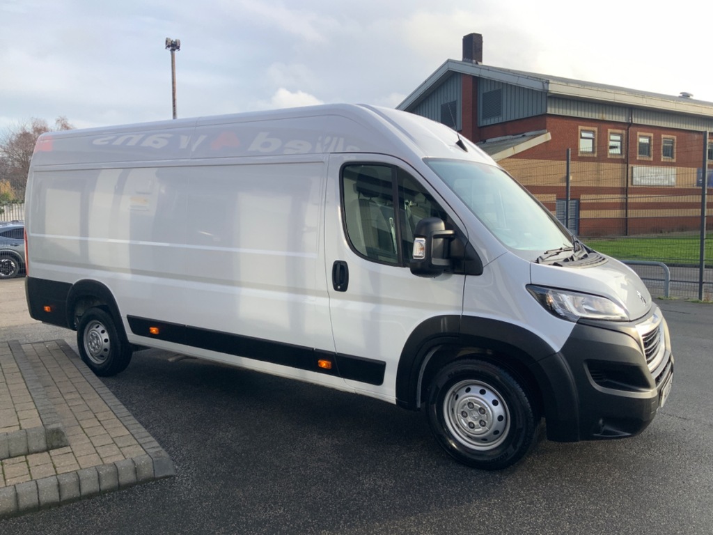Peugeot Boxer 2.2 Bluehdi 435 L4h2 Professional Premium Plus P V YM73JJX White #3