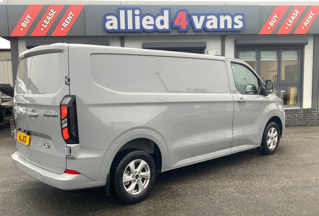 Ford Transit Custom 320 2.0 136 Bhp L2h1 Limited Panel Van Ecoblue WR75BKD Grey #5