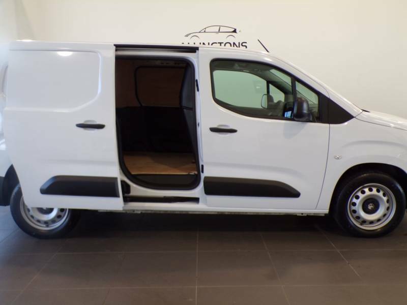 Vauxhall Combo 1.5 Turbo D 100Ps Prime H1 Van - 2024 74 DV74BYD White #6