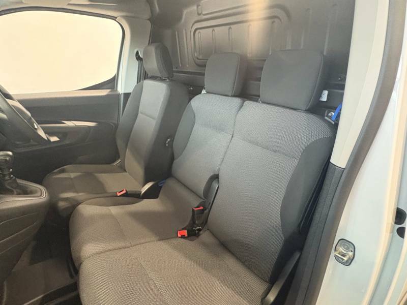 Peugeot Partner 1.5 Bluehdi 100 Professional Van - 2024 74 GL74LMX White #2