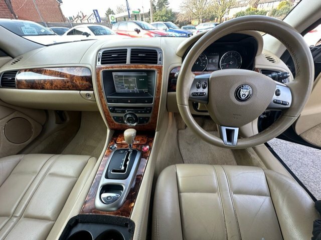 Jaguar XK 4.2 V8 Coupe Euro 4 300 Ps PK56CVH Black #3