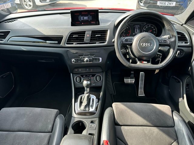 Audi Q3 2.0 Tdi Black Edition Suv S Tronic Quat ST67WSX Red #3