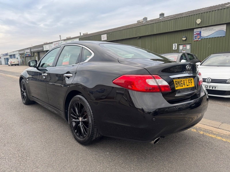Infiniti Q70 Gt Hybrid Black #5