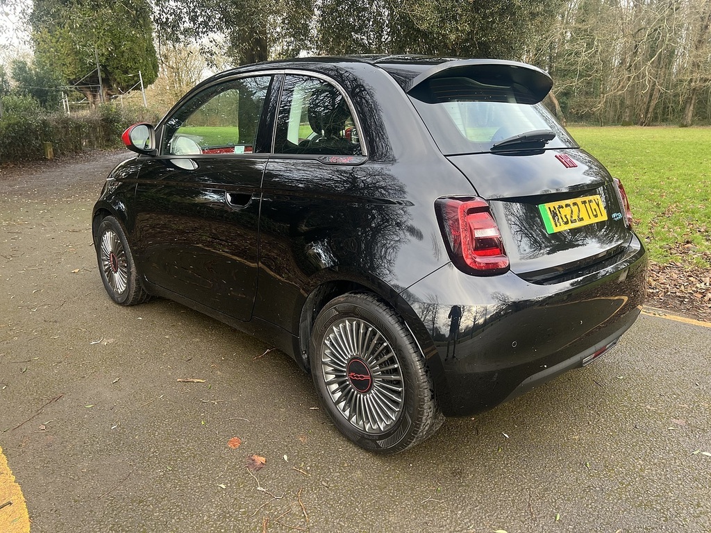 Fiat 500E Red 202222 WG22TGY Black #4