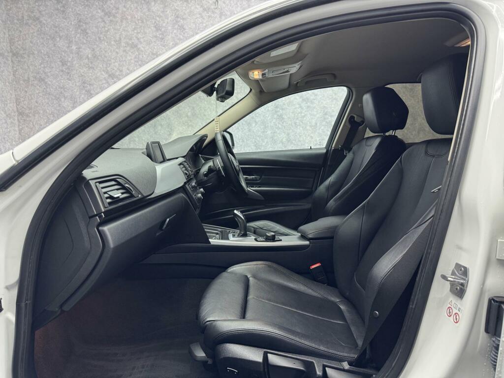 BMW 3 Series 3.0 330D M Sport Touring Euro 6 Ss CN19BTZ White #3