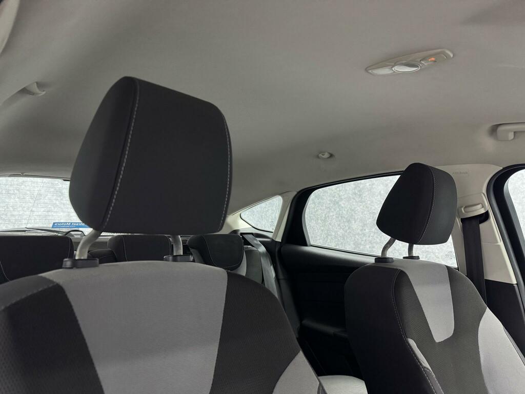 Ford Focus 1.6 Zetec Euro 5 GL62YZF Black #5