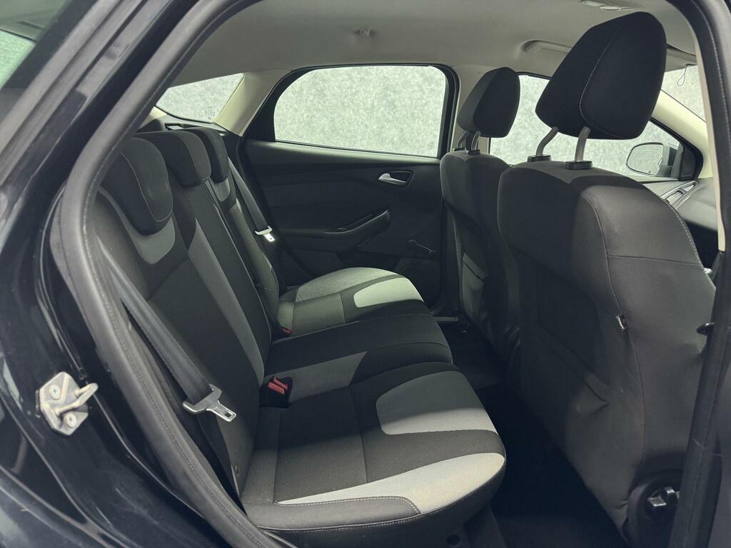 Ford Focus 1.6 Zetec Euro 5 GL62YZF Black #6