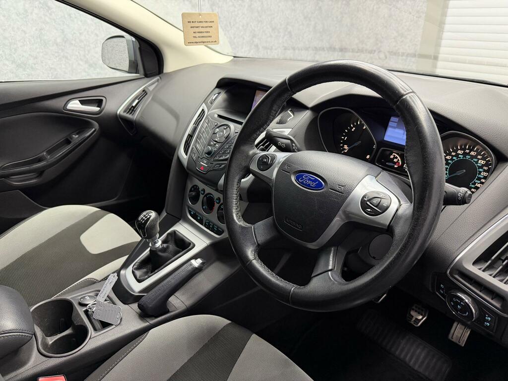 Ford Focus 1.6 Tdci Zetec S Euro 5 Ss MK64YWD Grey #2