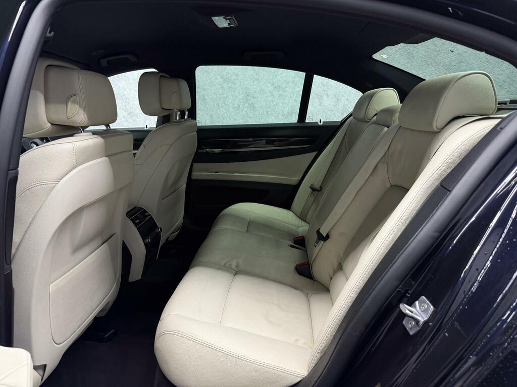 BMW 7 Series 3.0 730D M Sport Euro 5 Ss YG13LLA Black #3