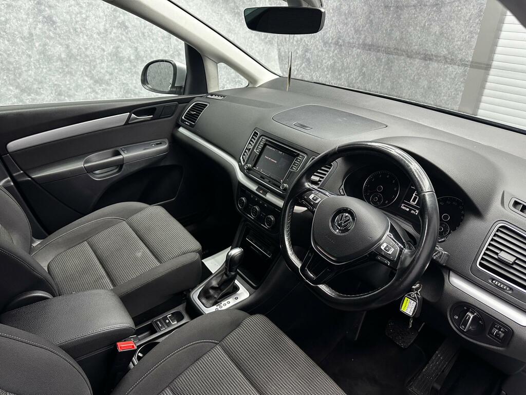 Volkswagen Sharan 1.4 Tsi Se Nav Dsg Euro 6 Ss Silver #2