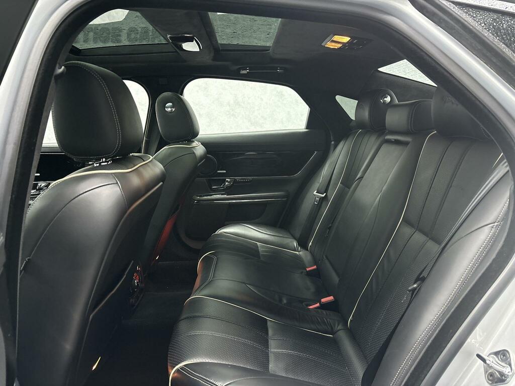 Jaguar XJ 3.0D V6 Portfolio Euro 5 Silver #6