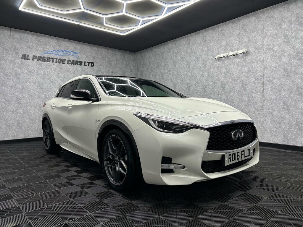 Infiniti Q30 2.2D Sport Dct Awd Euro 6 Ss RO16FLD White