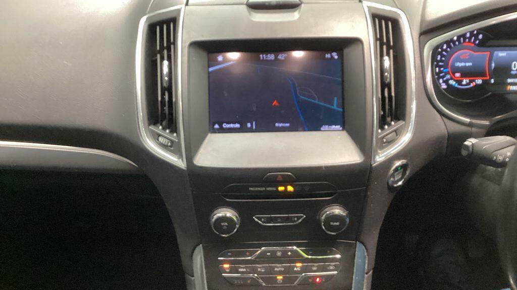 Ford Galaxy 2.0 Ecoblue Titanium X Euro 6 Ss DL19UAO Black #4