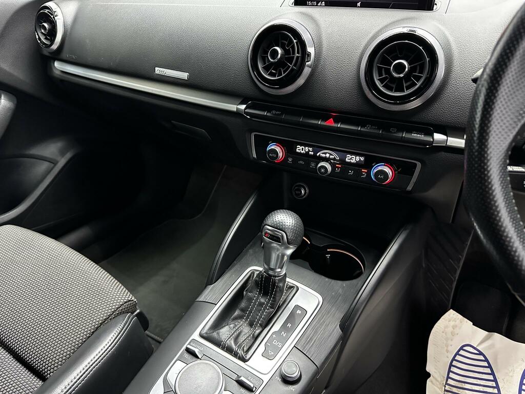 Audi A3 Black Edition DF67SKK Black #6