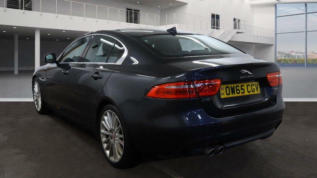 Jaguar XE 2.0D Portfolio Euro 6 Ss OW65CGV Grey #6