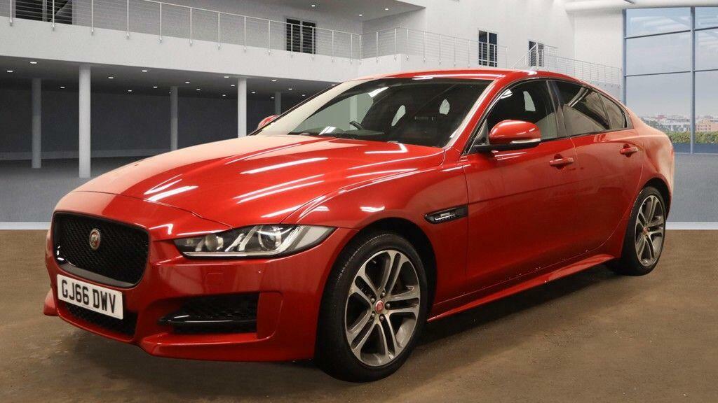 Jaguar XE 2.0D R-sport Awd Euro 6 Ss Red