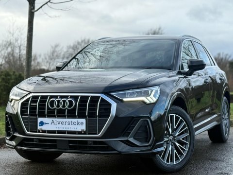 Audi Q3 2.0 Tfsi 40 AU22PYP Black #5