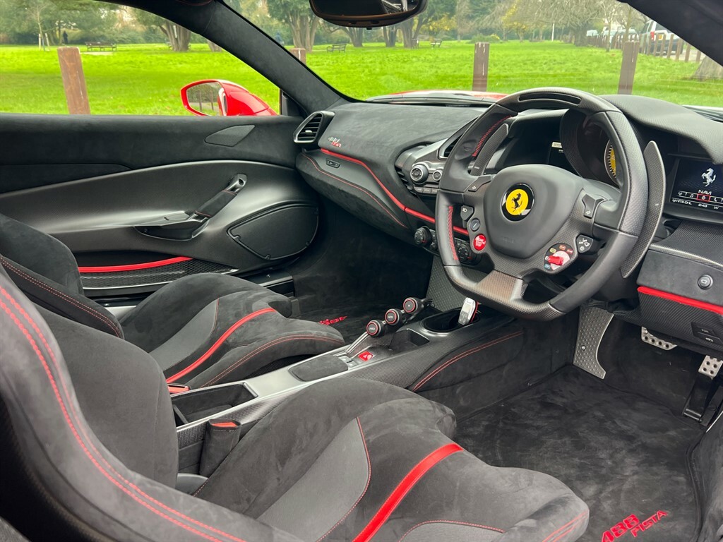 Ferrari 488 Pista 3.9T V8 F1 Dct Red #4