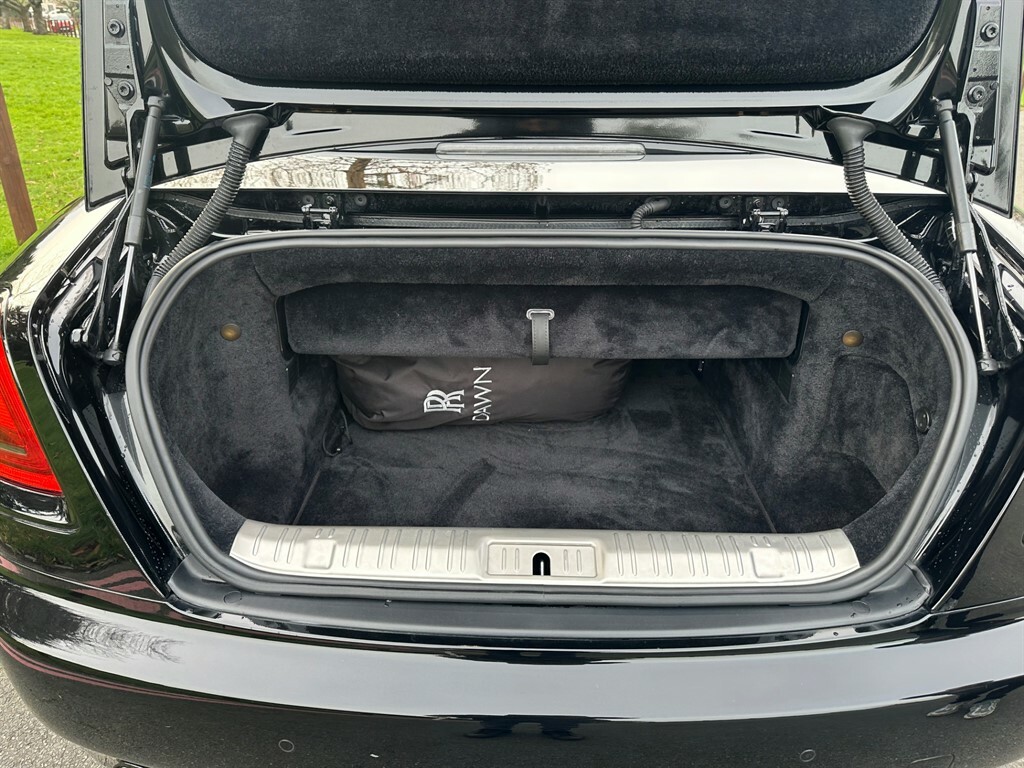 Rolls-Royce Dawn Dawn V12 Black #23