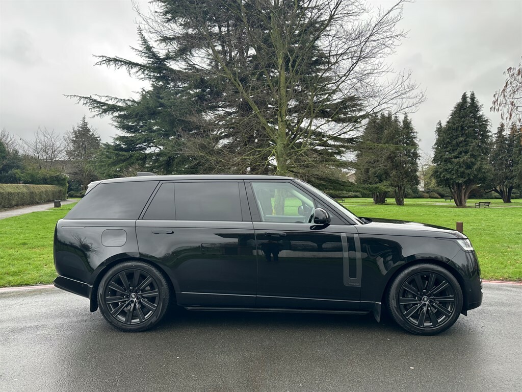 Land Rover Range Rover Autobiography Black #3