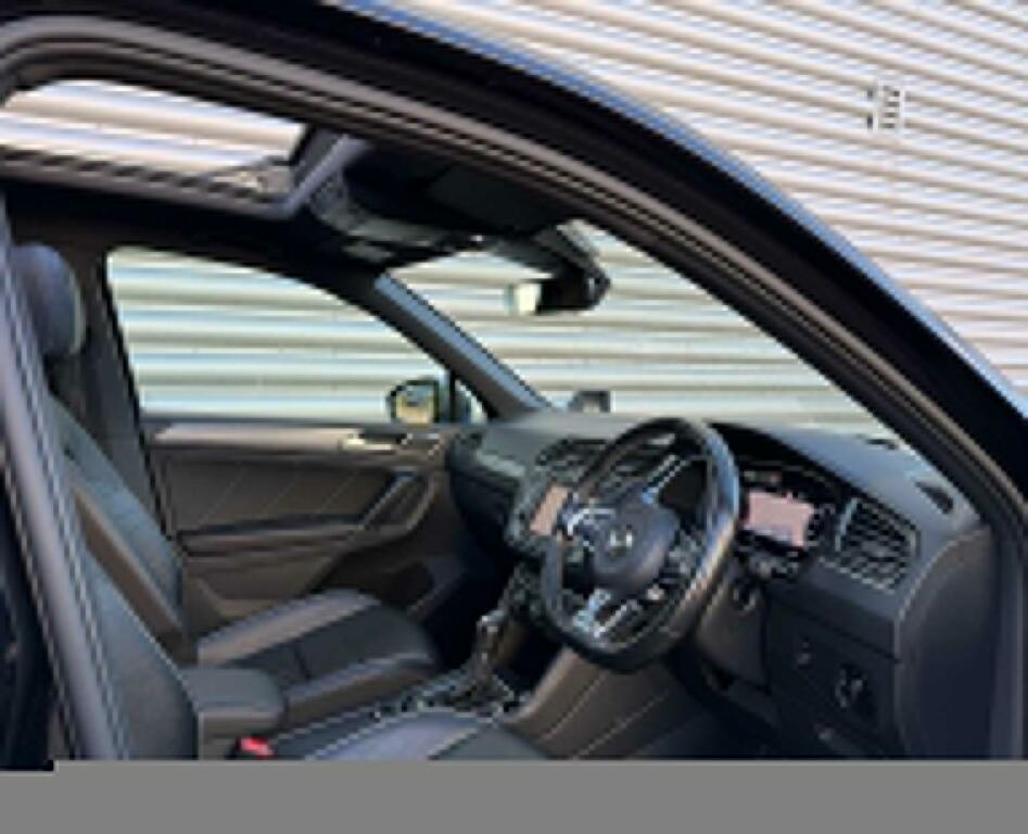 Volkswagen Tiguan Suv 2.0 Tsi Bluemotion Tech R-line Dsg 4Motion Eur Black #3