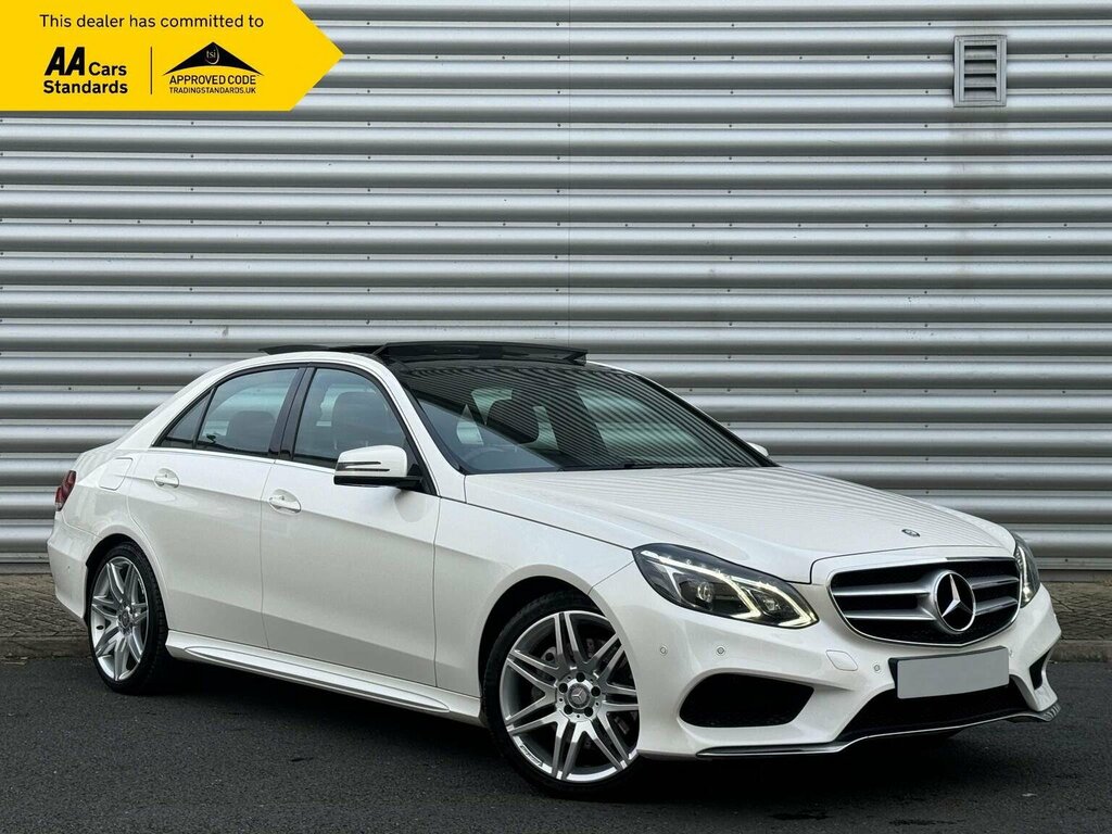 Mercedes-Benz E Class Saloon 3.0 E350 V6 Bluetec Amg Line G-tronic Euro White