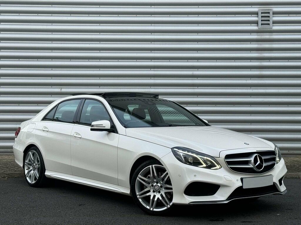 Mercedes-Benz E Class Saloon 3.0 E350 V6 Bluetec Amg Line G-tronic Euro MM15WNO White #4