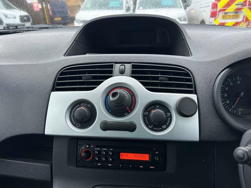 Renault Kangoo Maxi Maxi Crew. Cab 1.5 LL Dci Wv 85 Bhp White #16