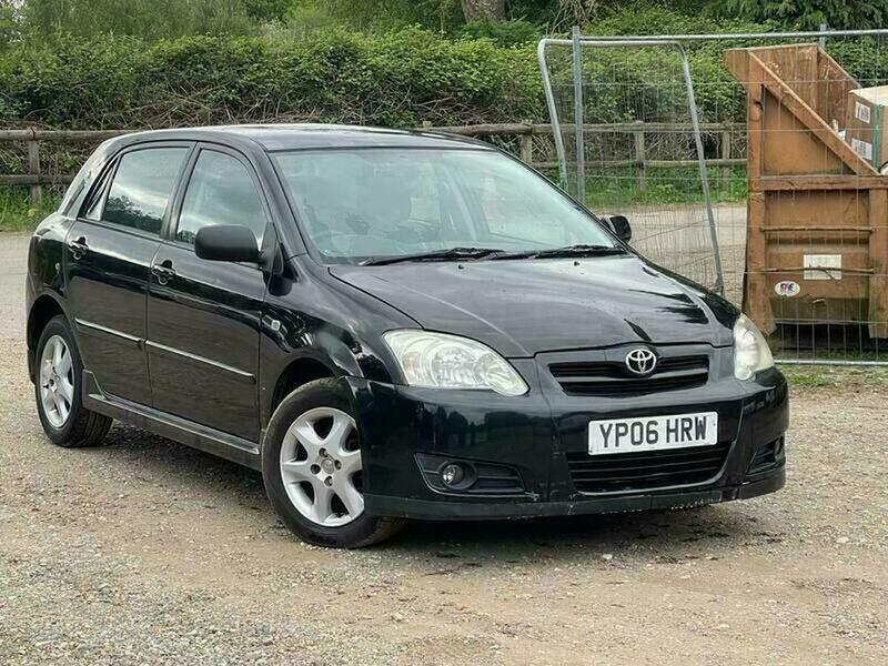 Toyota Corolla 1.6 Vvt-i T3 Hatchback Black