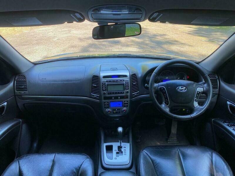Hyundai Santa Fe 2.2 Crdi Premium Black #2