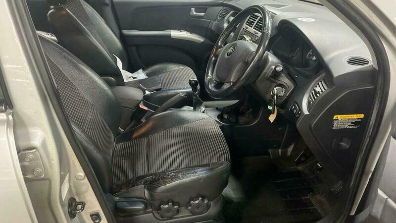 Kia Sportage 2.0 Xe LA56KSV Silver #3