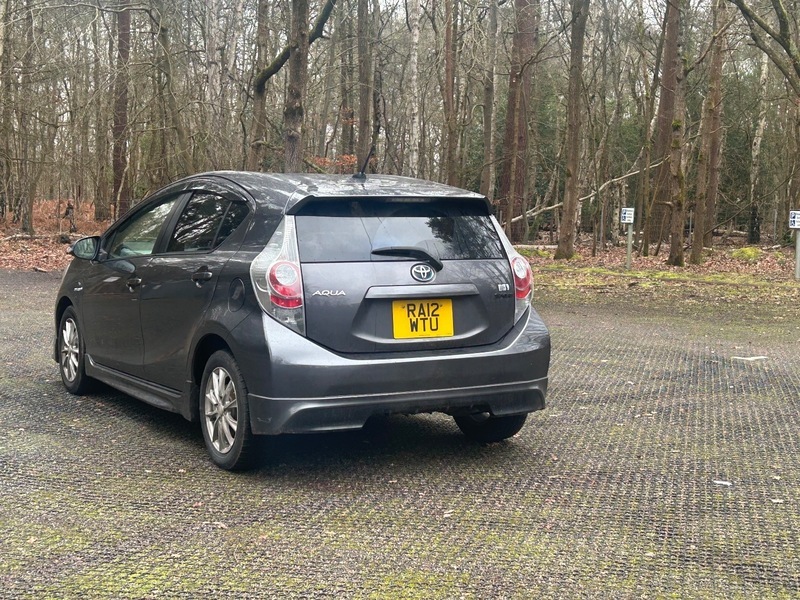 Toyota Aqua Hybrid Auto Silver #31
